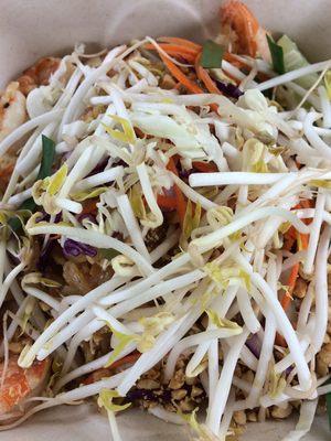 Pad Thai - lots of fresh bean sprouts!