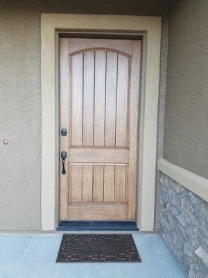 Stained Fiberglass front door to make look like wood