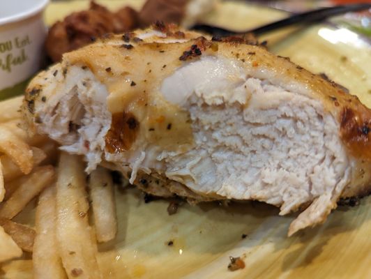 Chicken breast. So juicy and flavorful. 5/5!!