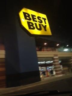 Best Buy -- 230 Independence Way, Liberty Tree Mall, Danvers               Storefront