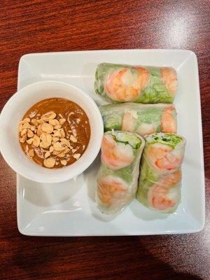 Shrimp & pork salad rolls....and that peanut was bomb!!!