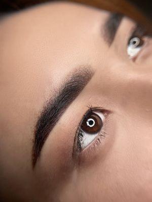 Ombre Powder Brows.