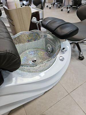 Prettiest pedicure foot bowl