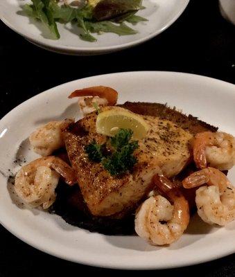 Cedar Plank Salmon w/Shrimp and Salad.