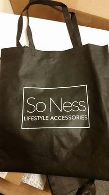 Custom tote bags