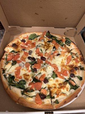 Medium Greek Pizza