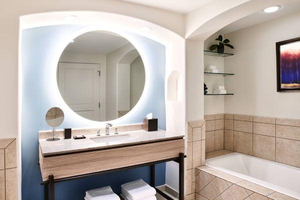 Cliffside Bathroom - Tub