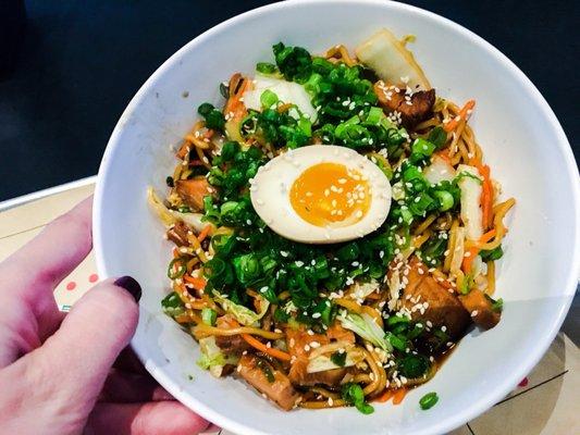 Stir fried ramen noodles