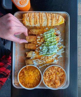 TAQUITOS AND SIDES !