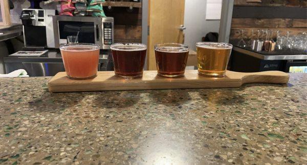 Beer Flight: Razzled Wheat, Clash of Clanns (Red Ale), Christmas MiraCLE 2020 (Christmas Ale), Eagle IPA