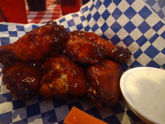 BBQ chicken wings