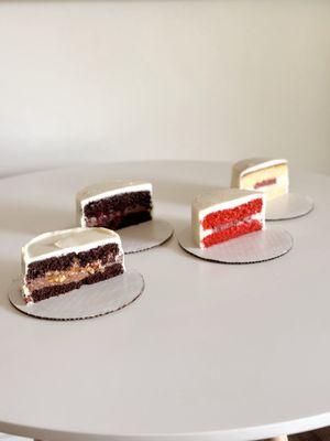 Bento cake slices: snickers, Black Forest, red velvet, vanilla strawberry