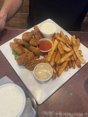 chicken strips and homemade fries