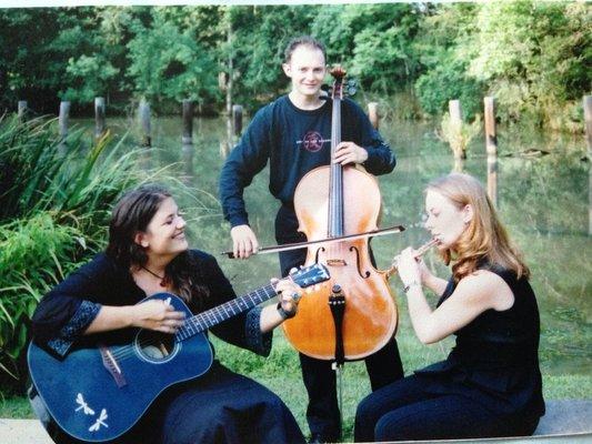 Courtney(guitar and voice), Brenden(acoustic and electric cello) & Sara(C Flute and recorder) played smooth, gentle sounds for garden party.