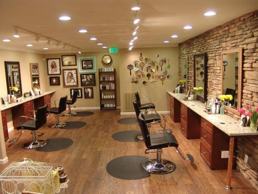 Inside Gypsy Rose, SJ.... Gypsy Rose Salon, San Jose CA  Est. 2012  @gypsyrosesalon_sj (IG) GypsyRose Salon (FB)