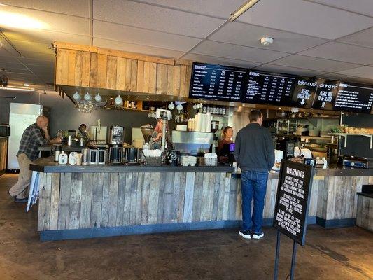 Order counter for take out and eat in