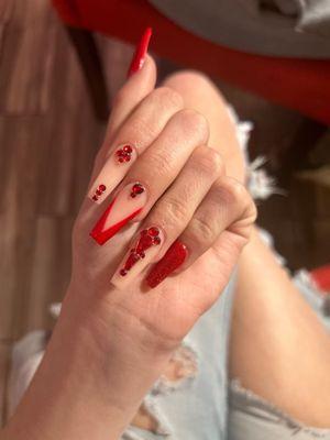 nails