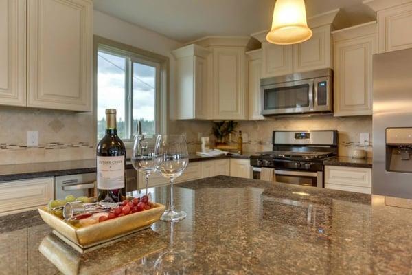 LINEN WHITE GLAZE CABINETS