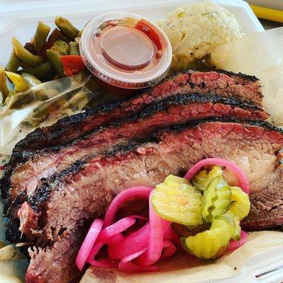 Brisket plate with smokehouse Green beans