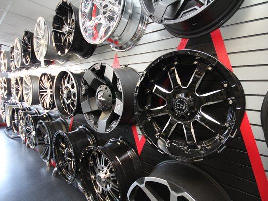 22" Wheel & Tire Packages