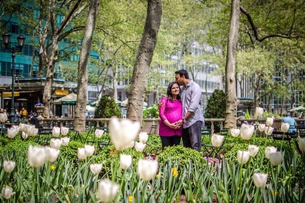 Pregnancy photo shoot in Bryant Park