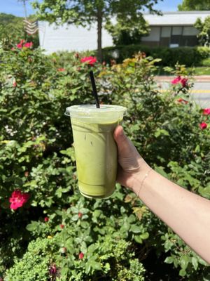 Matcha + Flowers = Love