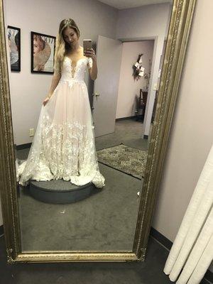 Wedding dress for 10/14