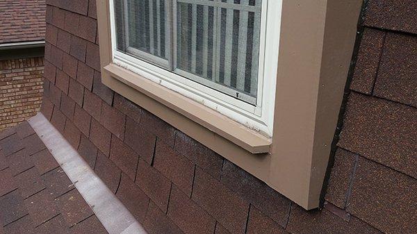 Wood rot repaired by Aruba Window Repair and Home Improvement