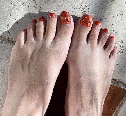 October theme pedicure