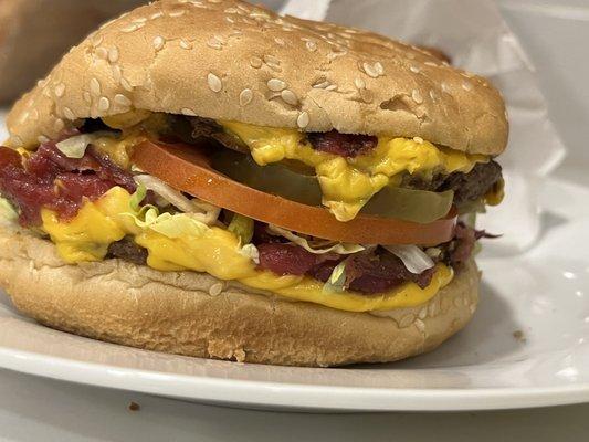 Super cheese burger with pastrami