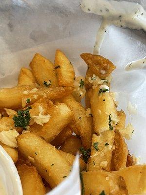 Garlic fries with tons of raw garlic