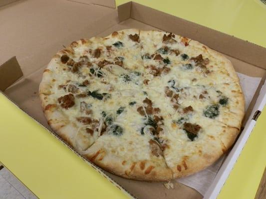 White Pizza with meatballs, spinach and onions