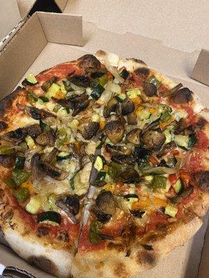 Roasted veggie pizza