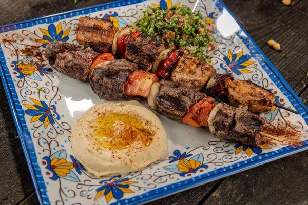 Mixed kabob platter