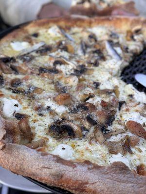 Four cheese Pizza with additional mushrooms