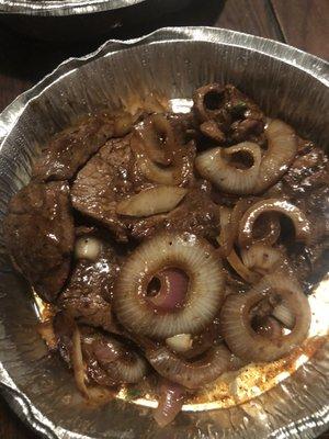 Bistec encebollado