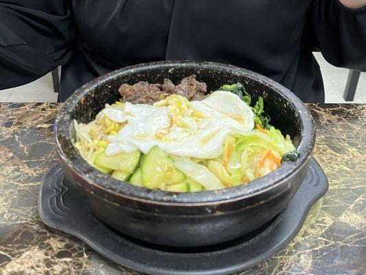 Hot stone pot