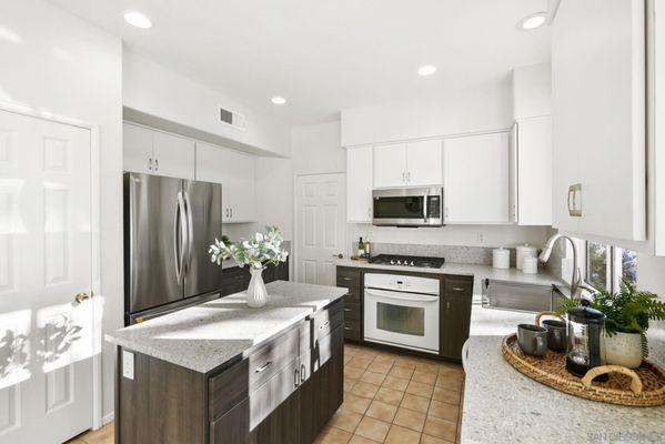 Poway listing kitchen