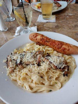 Chicken Fettuccine Alfredo