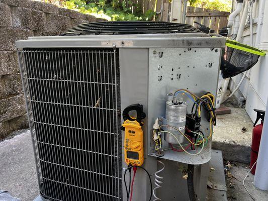 Capacitor replacement/AC repair/HVAC maintenance/AC troubleshooting in Walnut Creek