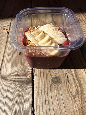 Acai bowl