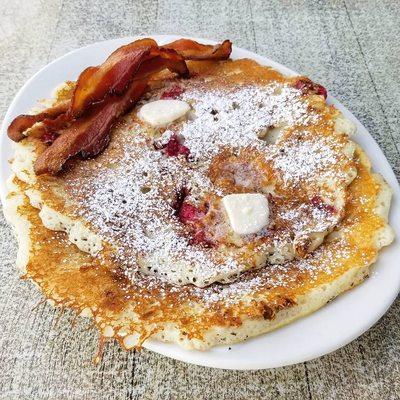 Granola Raspberry Pancakes