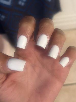 These were 55$ and she wasn't going to put polish she was about to send me with just bulky white powder ‍