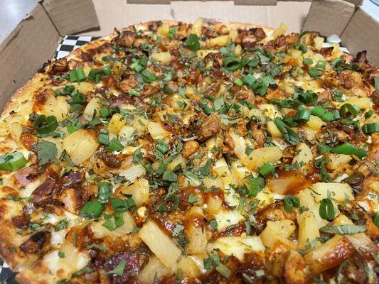 Achari Chicken Pizza