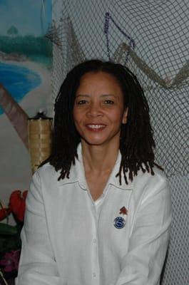 Beverly McKinley, Licensed Massage Therapist, Skincare Specialist, Certified Manual Lymph Drainage Therapist