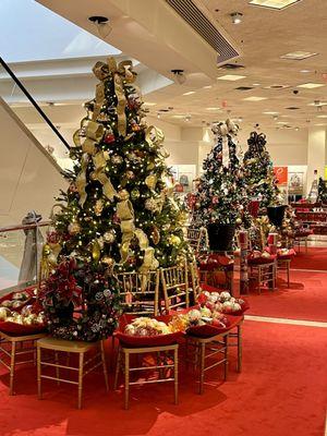 Beautiful Christmas at Neiman Marcus Copley