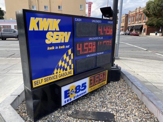 Kwik Serv