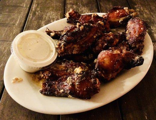 Garlic parmesan wings