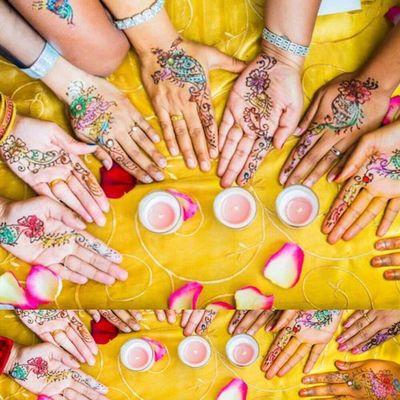 Heena parties!