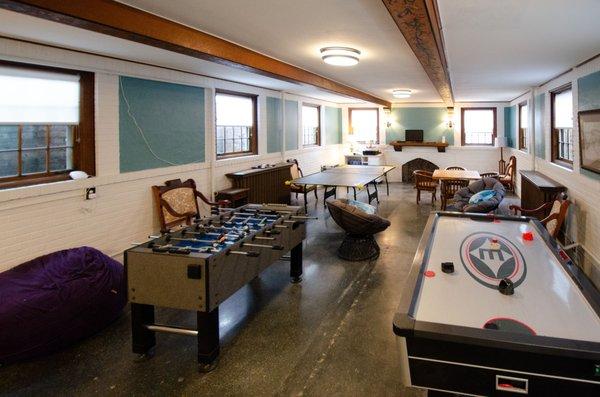 Game Room west